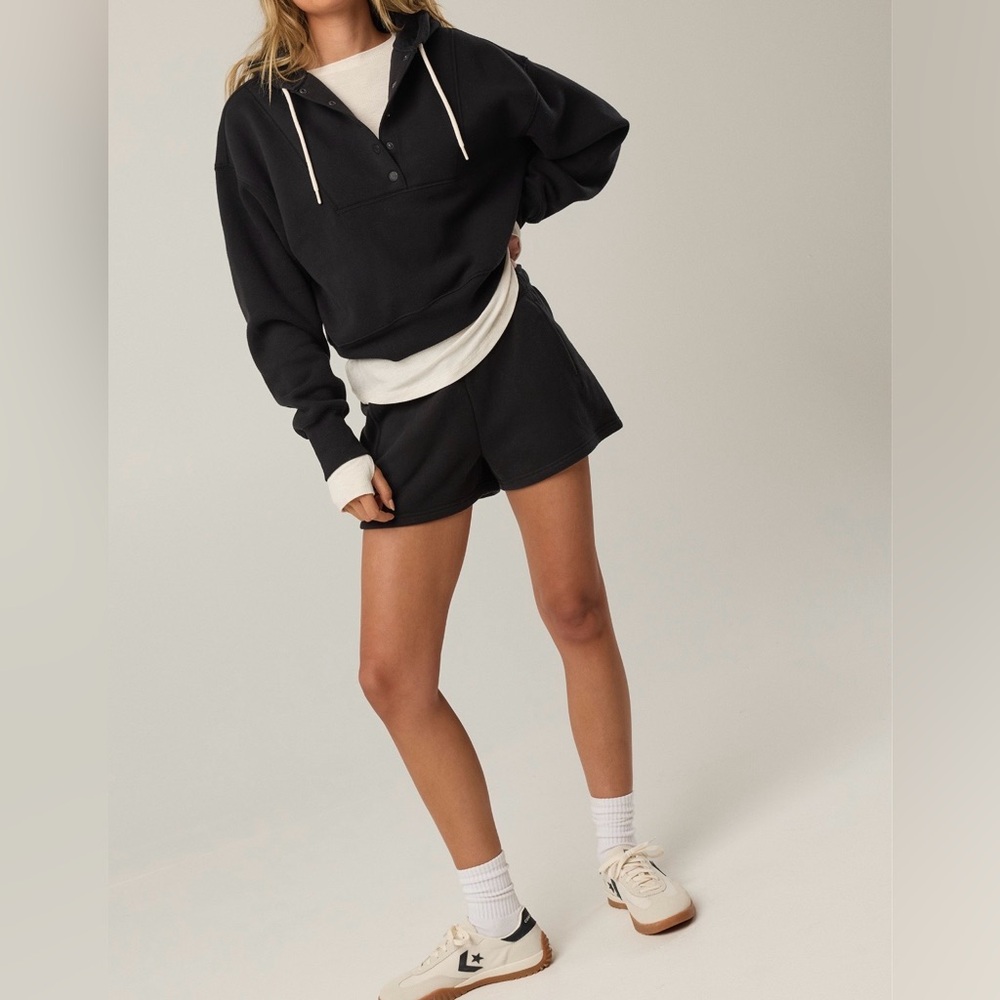 Aerie Cloud Fleece Shorts 3” Black, size S, like new!